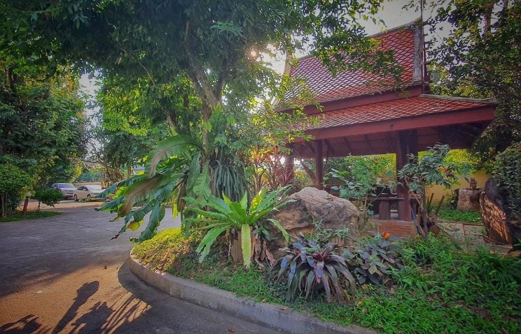Ruen Thai Ban Rim Nam photo 4