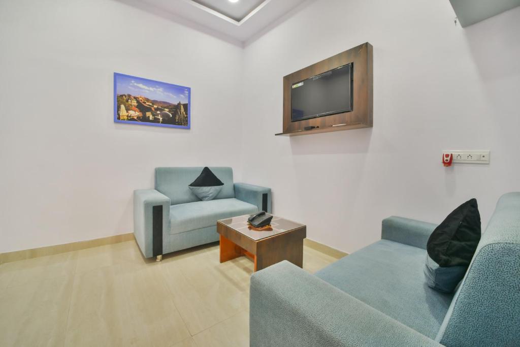 OYO Flagship 40796 Banjara Luxury Stay photo 3
