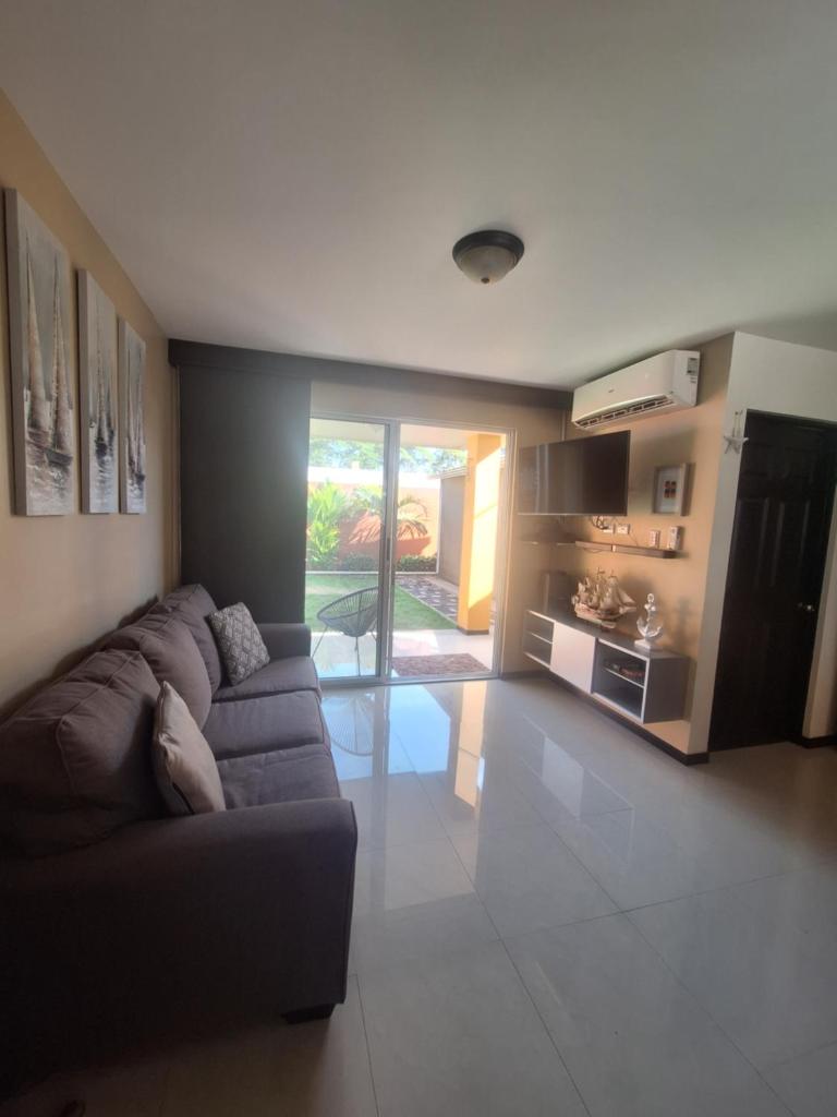 Pura Vida house photo 4