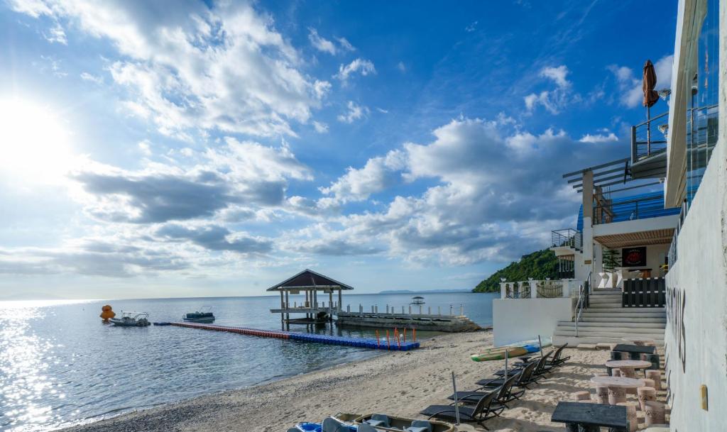 Destino Beach Resort and Hotel photo 1