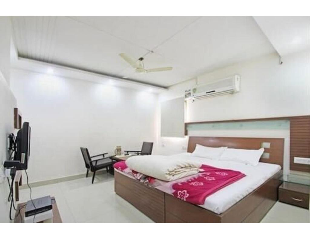 Hotel Maharaja, Ludhiana