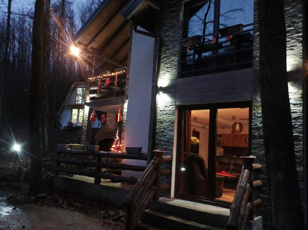 Vila KTM Lisine photo 1