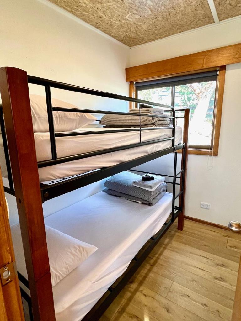 Cooinda Holiday Village Cabins photo 4