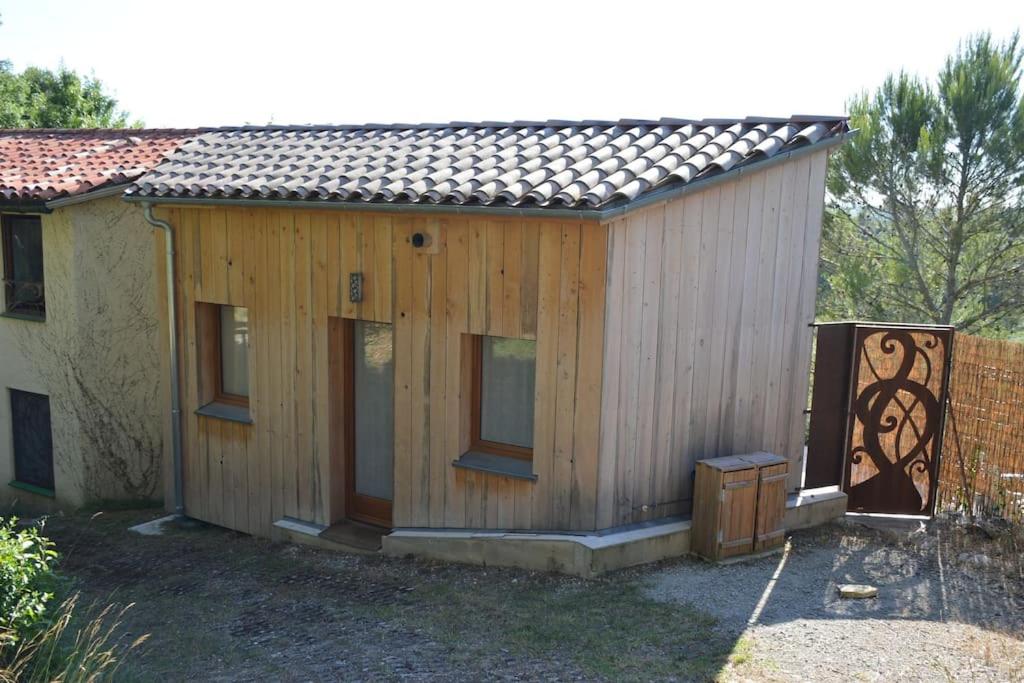 Chalet, quiet, with view and pool (at summertime) photo 2