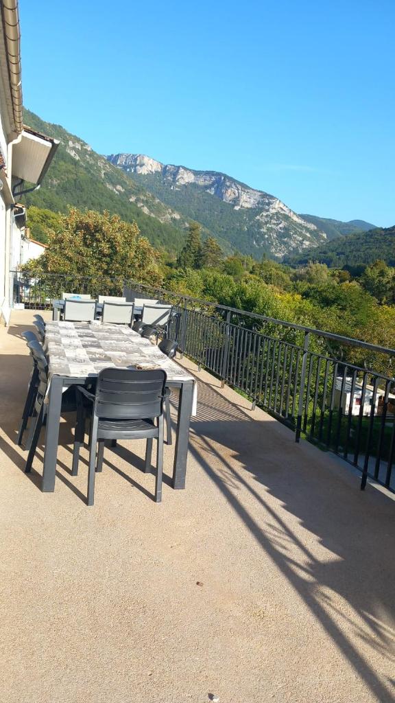 Le Maricou 120m2 totalement rénové terrasse 40m2 photo 1