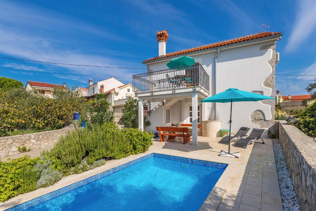 Holiday house KORNIC photo 2