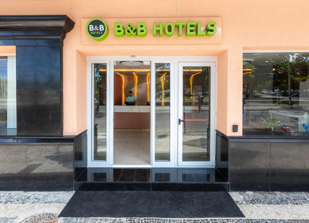 B&B HOTEL Santos Dumont photo 1