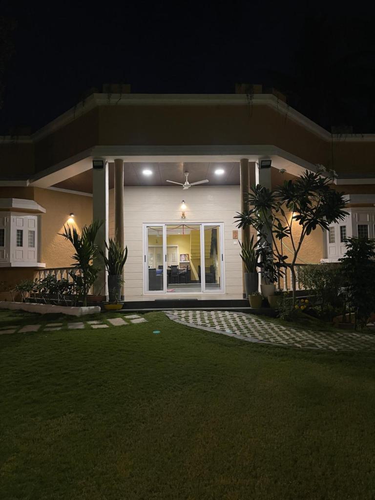 Chandan Villa - The Luxury Private Villa photo 1