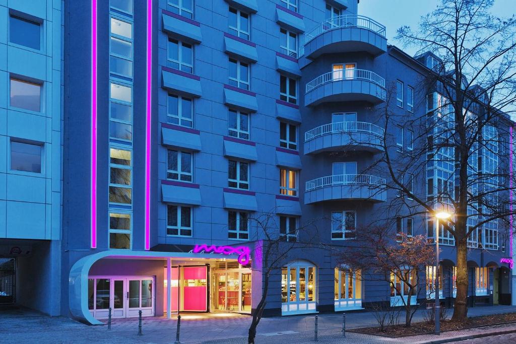 MOXY Berlin Humboldthain Park photo 1