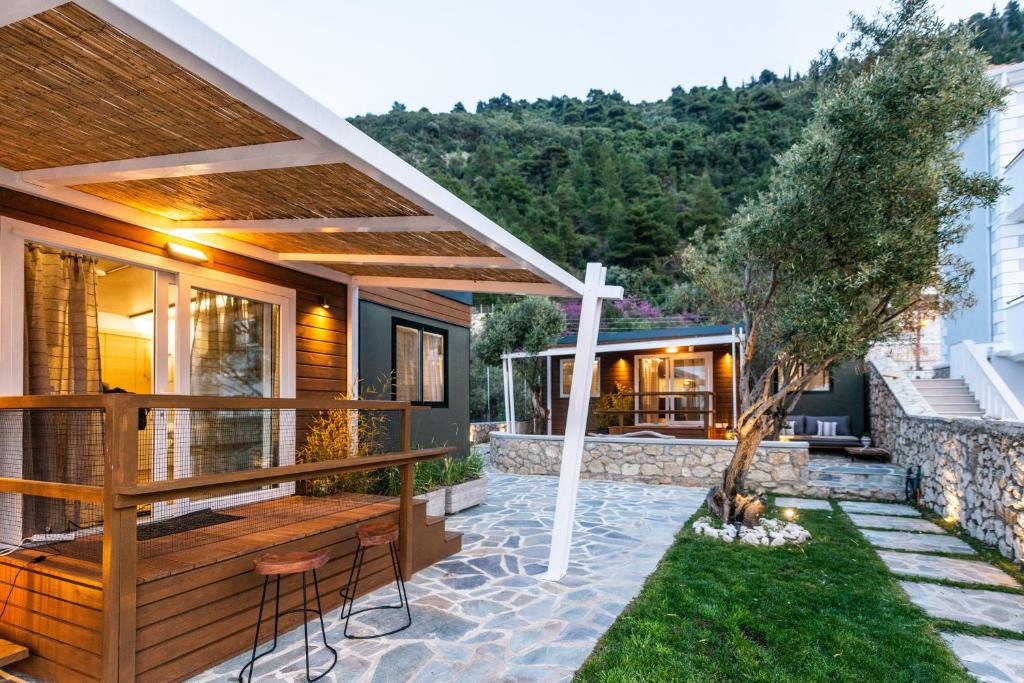 Junam Private Beachfront Cabins photo 3