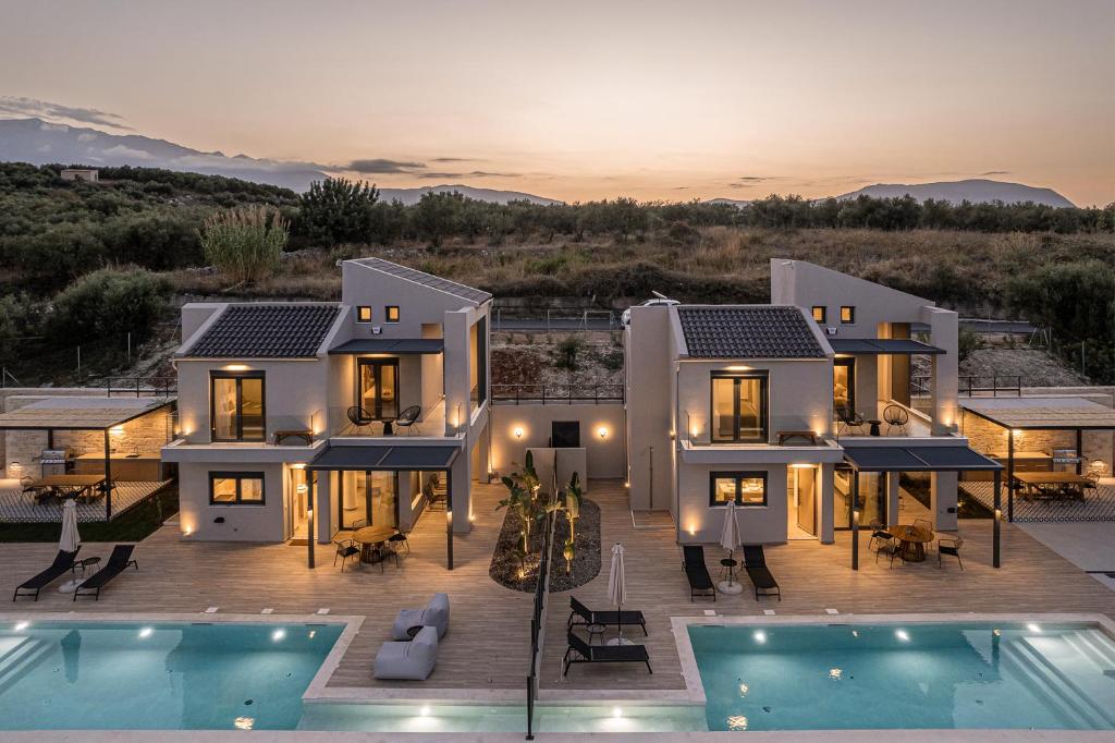 Melanthia Villas photo 2