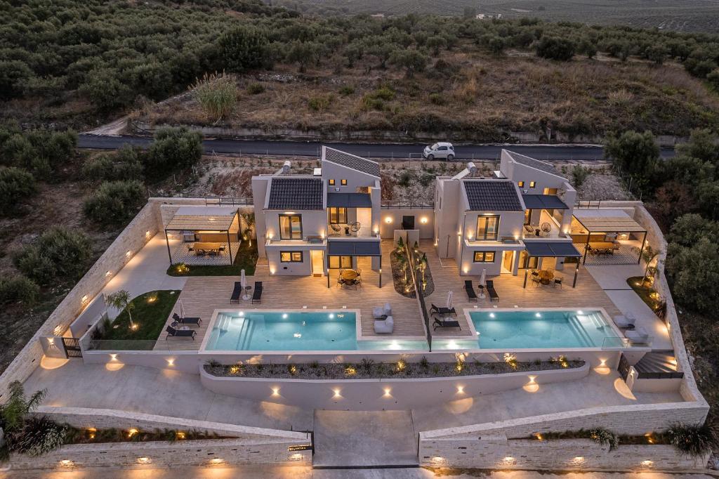 Melanthia Villas