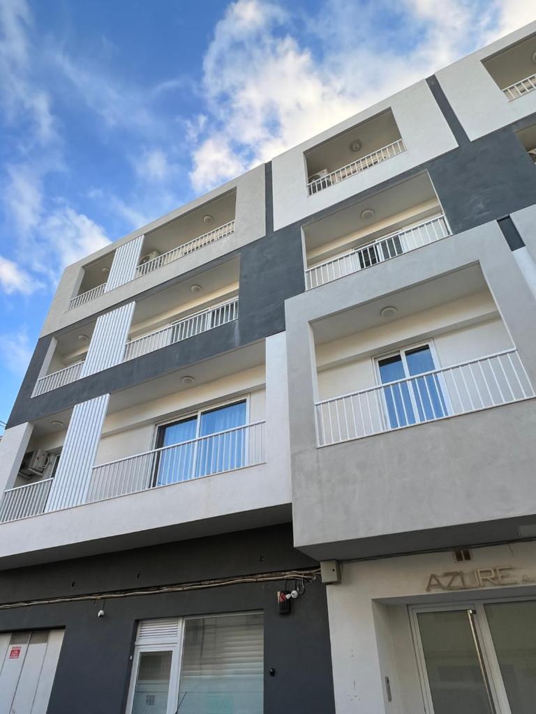Azure FOUR photo 3