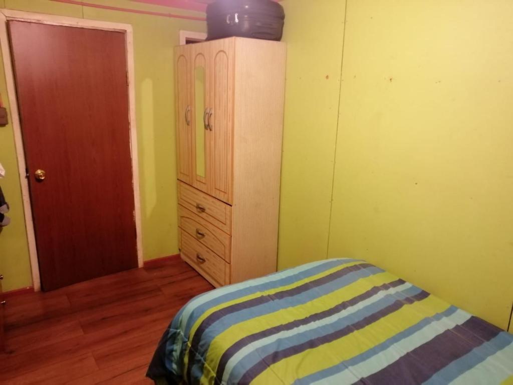 Refugio de Tranquilidad: Cabaña de 2 Dormitorios con WiFi y Estacionamiento Privado en Río Bueno photo 4
