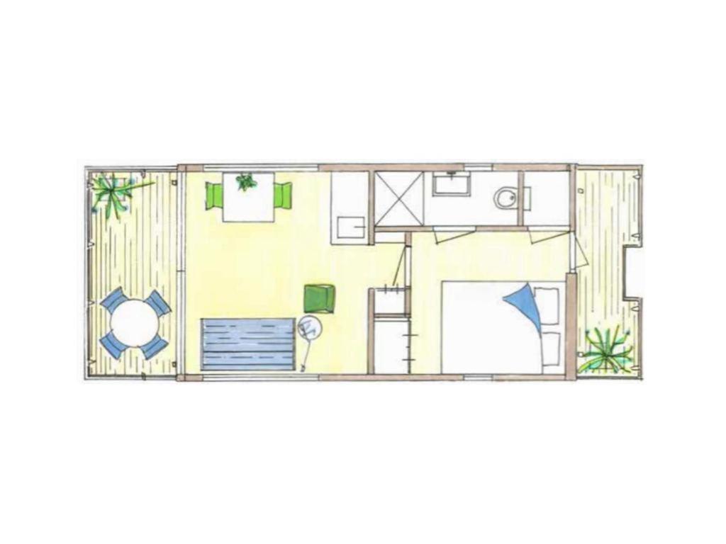 Houseboat Tiny Griffin photo 4