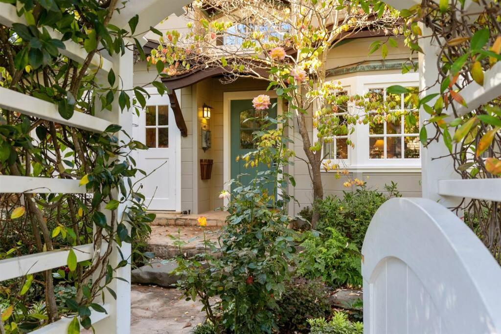 Luxury Home Next to Stanford University photo 3