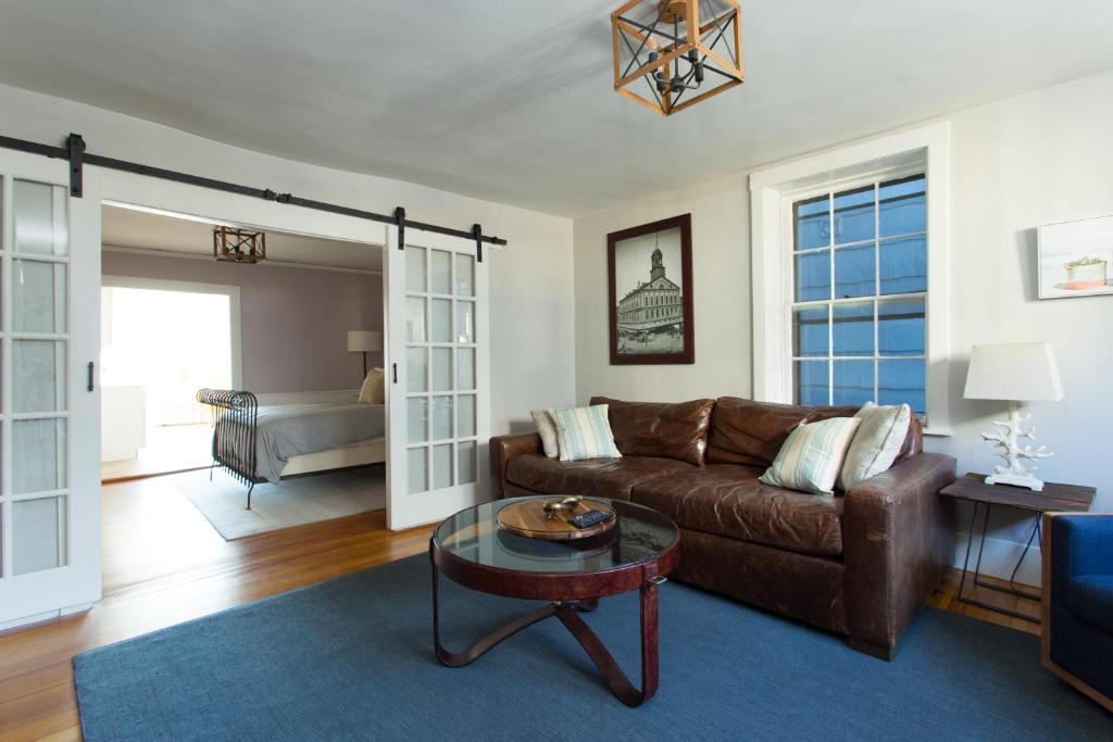 Yachtsman Suite photo 3