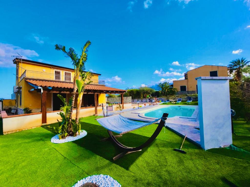 Villa CLARA
