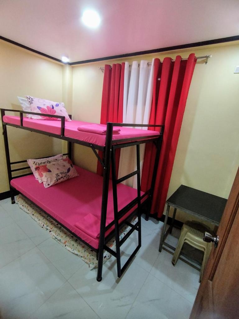 Jumong's Transient Inn photo 3