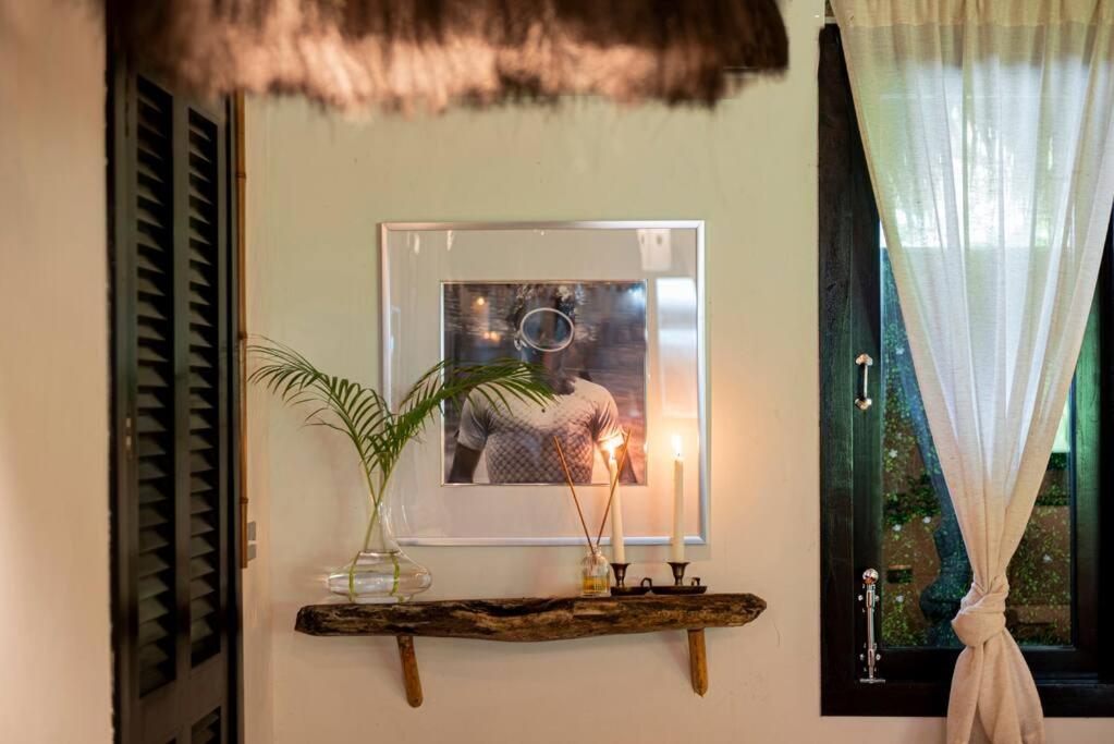 Coco Bungo - Beachside Bungalow #3 photo 3