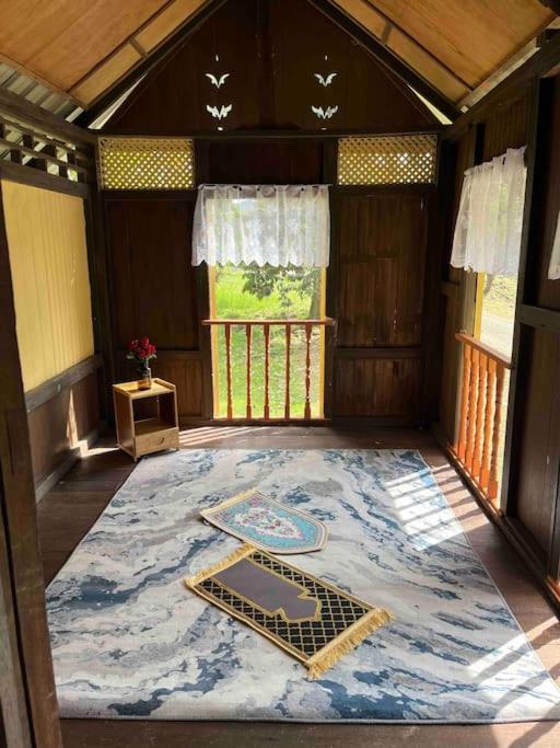 Kampung House (Minang) in Hulu Yam, Batang Kali photo 2