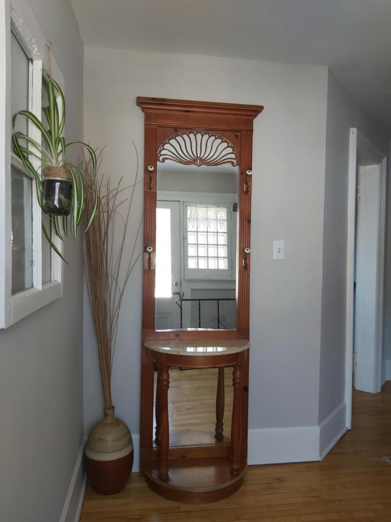 2 bedroom apartment in historical home photo 1