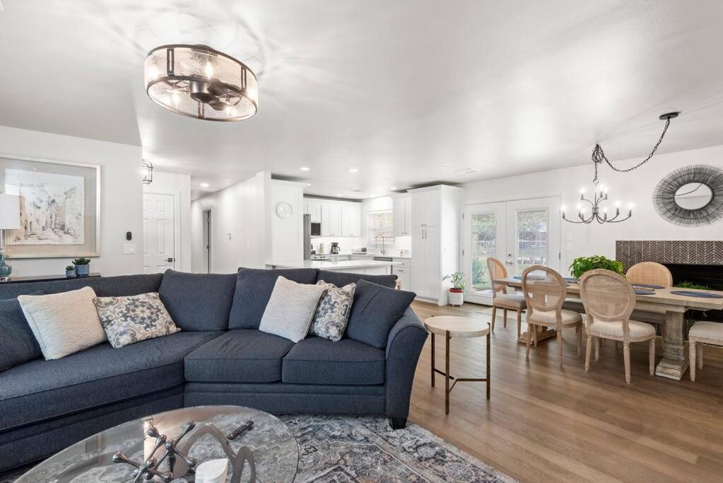 Exceptional 3BR on Eastside