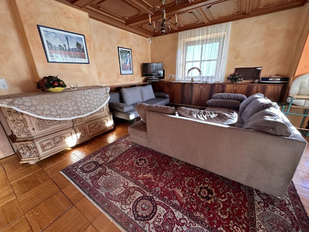 Apartment near the ski lift in F gen Tyrol photo 1