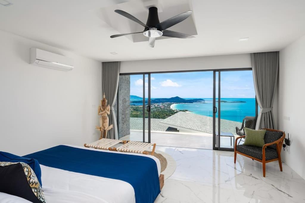 Luxury Blue Coco Sea View Villa - 4x4 SUV included photo 3