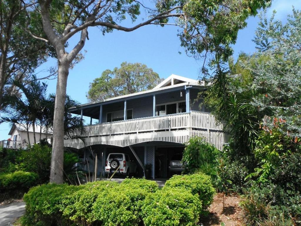 Bellevue Holiday House Crescent Head photo 1