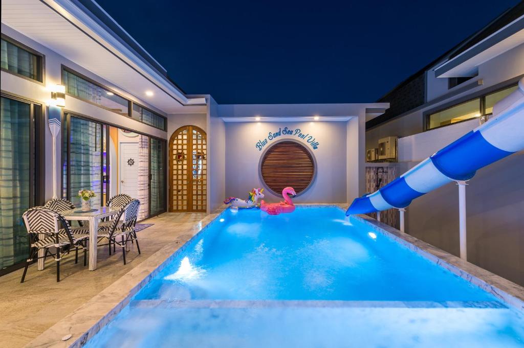 Blue Sand Sea Pool Villa