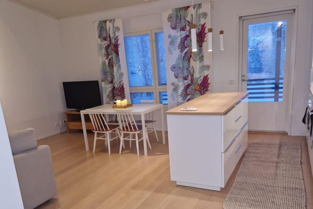2BR and LuxurySauna photo 2