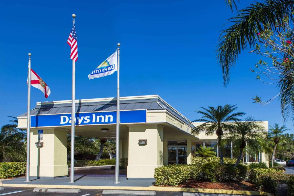 Days Inn by Wyndham Melbourne image