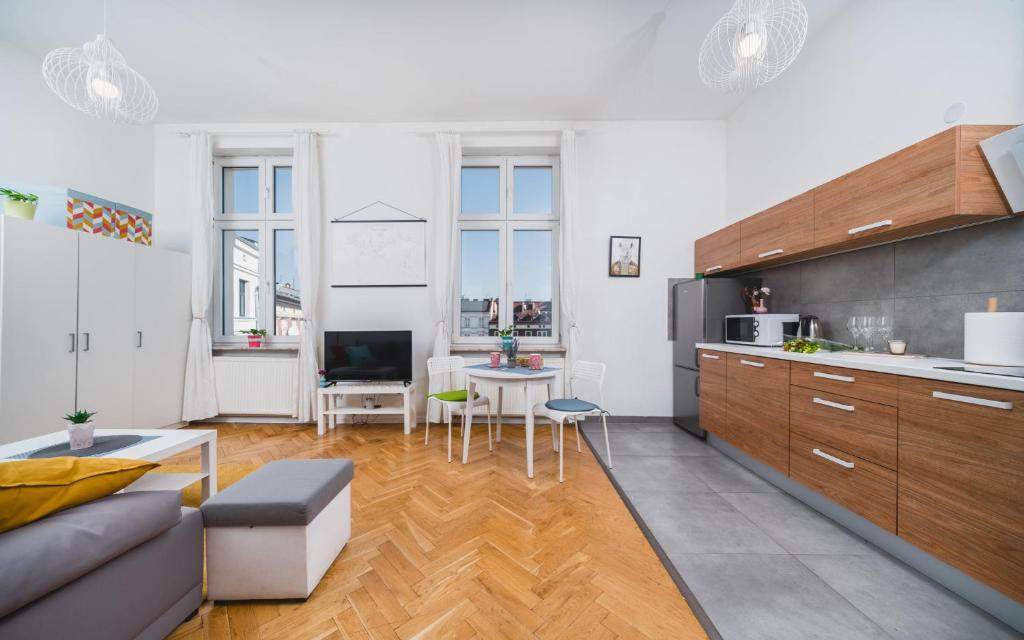 Plac Nowy Apartments - The Heart of Jewish Quarter - by Upstairs