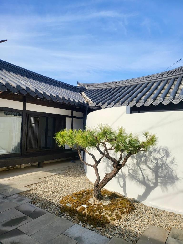 Hanok Dasi Bom photo 4
