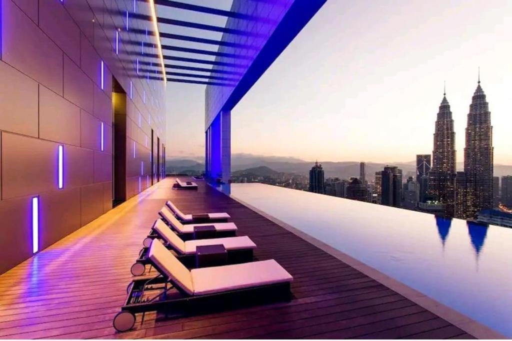 The Platinum KLCC By Victoria Home photo 1