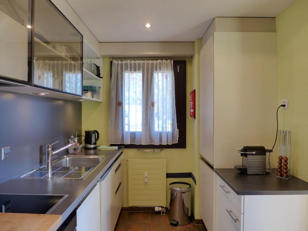 Apartment Apartment Enzian N-720 by Interhome photo 4