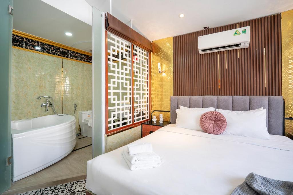 Cicilia Ben Thanh Hotels & Apartment