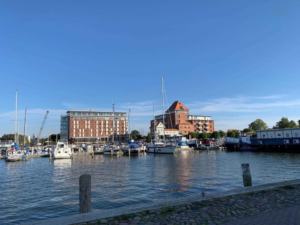 Ferienwohnungen am Barther Hafen photo 1