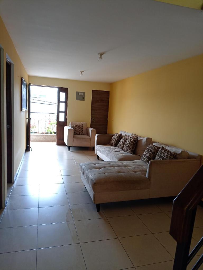 Habitación cómoda photo 1