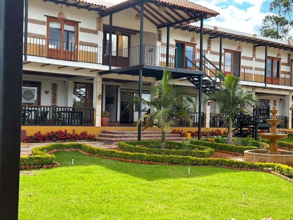 Hotel Pliosaurio Campestre