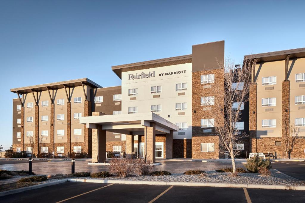 Fairfield Inn & Suites by Marriott Airdrie photo 2