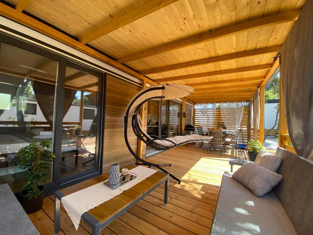 Home De Luxe M&D photo 1