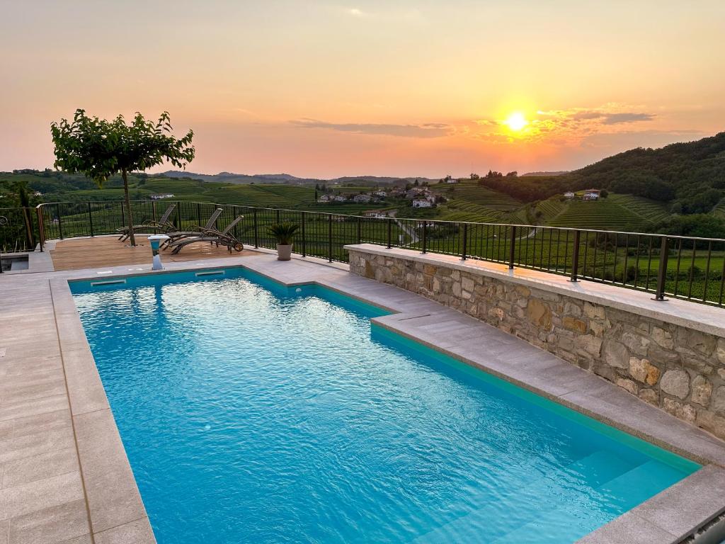 A Luxury 100m2 Apartment in a Chic Vineyard Villa - Ca' S. Lorenz photo 1