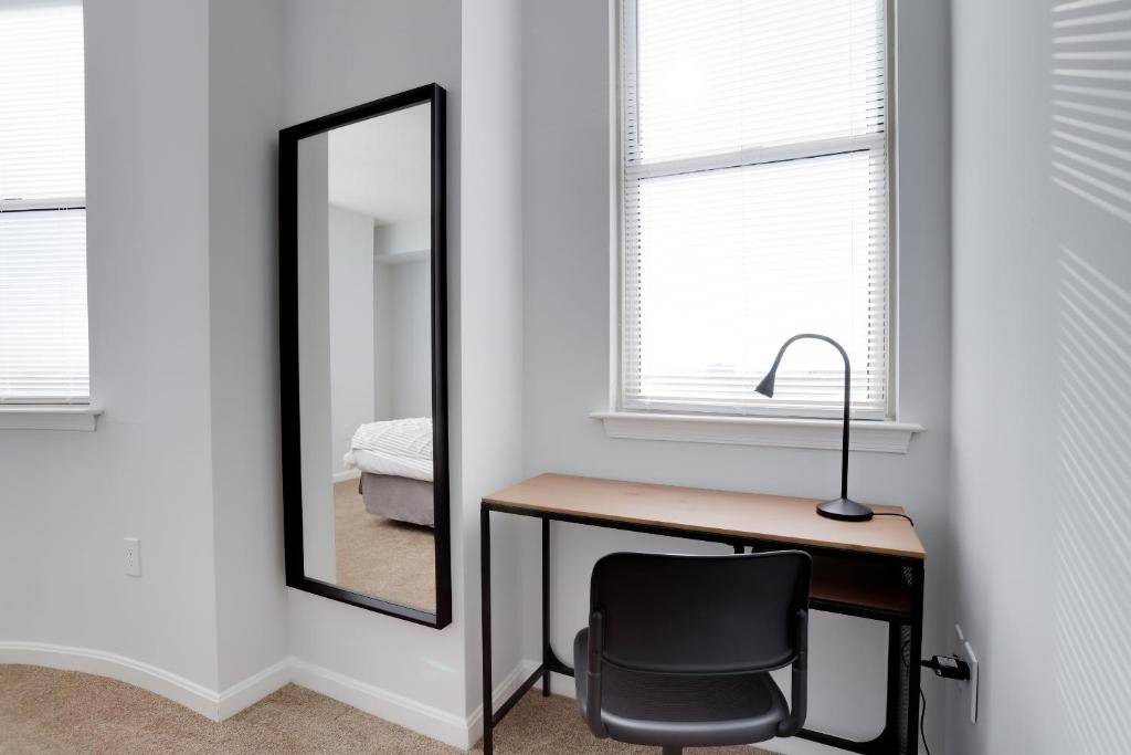 Quiet Condo in the Heart of Ballston photo 3