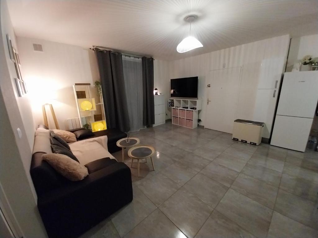 Appartement 3 pièces Gournay-sur-Marne photo 2