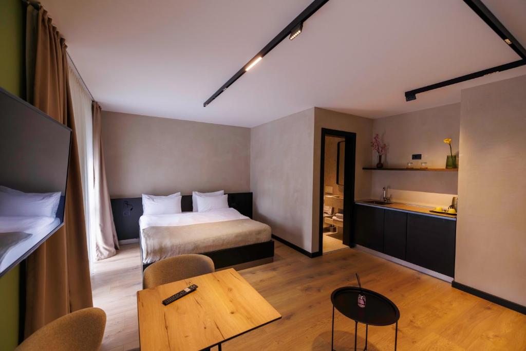 1863 Boutique Hotel