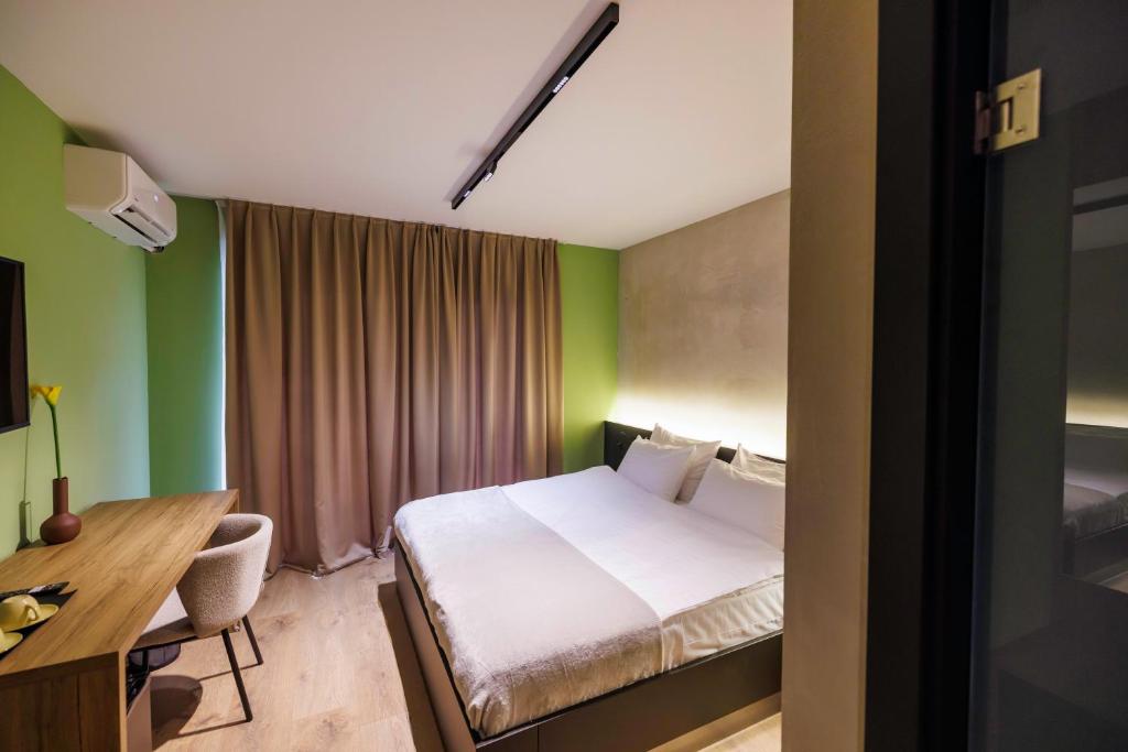 1863 Boutique Hotel photo 2