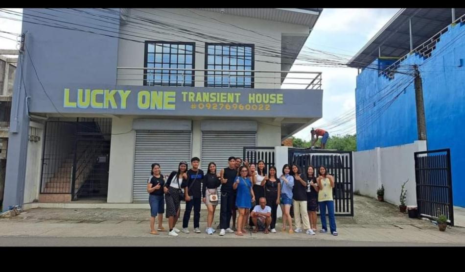 Lucky one transient 3mins walk from whart
