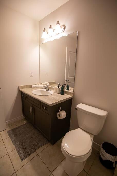 Designer 3-Bedroom executive townhouse photo 3
